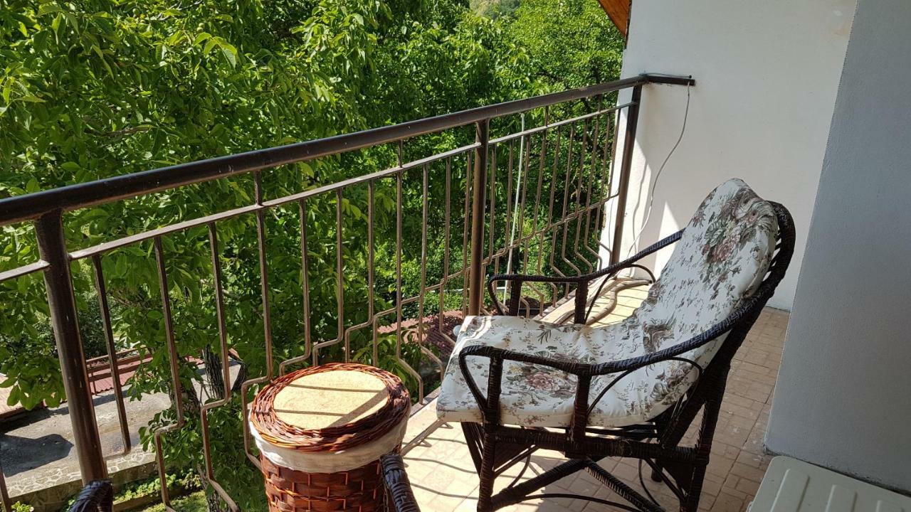 Rosarium Residence Guest House Dreanovo Exterior foto