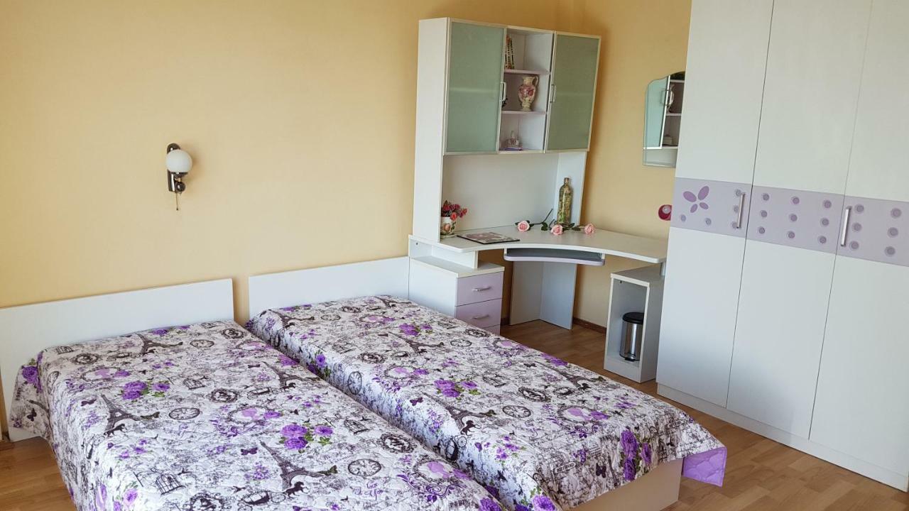 Rosarium Residence Guest House Dreanovo Exterior foto